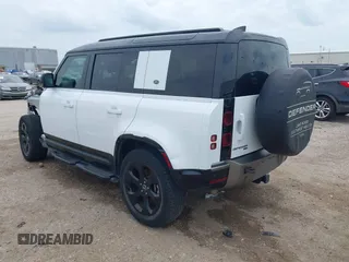 2023 Land Rover Defender X-Dynamic SE с VIN SALE27EUXP2114986, выставлен на аукционе IAAI как лот 42302857 с пробегом 29 384 миль миль и . История ставок и продаж доступна на DreamBid. Изображение 3.