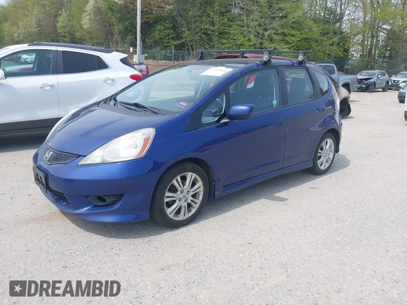 2011 Honda Fit Sport with VIN JHMGE8H57BC021538, listed as a IAAI auction lot 42263684 with 144,164 mi miles and . Bid and sale history available at DreamBid. Image 2.