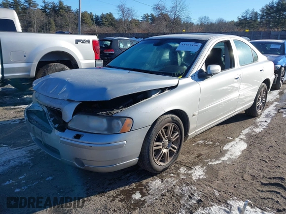 2006 Volvo S60 2.5T with VIN YV1RH592X62520554, listed as a IAAI auction lot 41461188 with 101,487 mi miles. Bid and sale history available at carsss.com. Image 2.