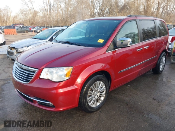 2015 Chrysler Town & Country Touring-L with VIN 2C4RC1CG7FR674321, listed as a IAAI auction lot 41750796 with 165,179 mi miles. Bid and sale history available at carsss.com. Image 18.