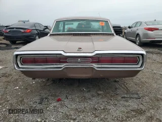 1966 Ford Thunderbird z VIN 6Y81Z127258, wystawiony jako Copart lot #52935585 z przebiegiem 59 083 mil mil oraz Czysty tytuł • Clean title. Historia ofert i sprzedaży dostępna na DreamBid. Obrazek 6.
