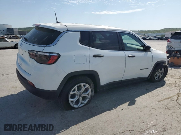2025 Jeep Compass Sport with VIN 3C4NJDAN0ST534688, listed as a Copart auction lot 53636205 with 528 mi miles and Salvage title. Bid and sale history available at DreamBid. Image 3.
