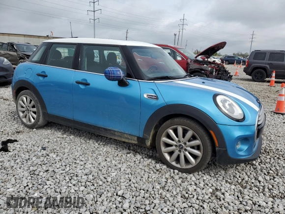 2015 MINI Hardtop 4 Door z VIN WMWXS5C53FT837438, wystawiony jako Copart lot #54298645 z przebiegiem 75 411 mil mil oraz Szkoda całkowita • Salvage title. Historia ofert i sprzedaży dostępna na DreamBid. Obrazek 4.