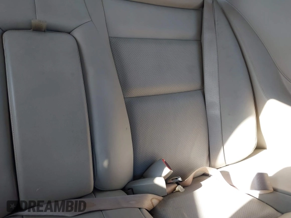 2000 Cadillac Eldorado Touring ETC z VIN 1G6ET1292YU188056, wystawiony jako IAAI lot #41671661 z przebiegiem 139 138 mil mil oraz . Historia ofert i sprzedaży dostępna na DreamBid. Obrazek 8.