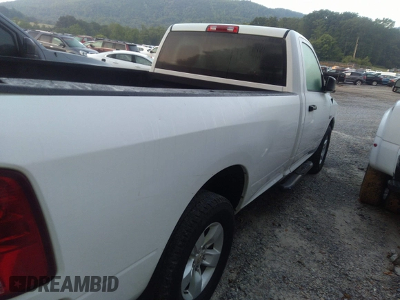 2019 Ram 1500 Tradesman с VIN 3C6JR7DT1KG585748, выставлен на аукционе IAAI как лот 42388256 с пробегом 161 573 миль миль и . История ставок и продаж доступна на DreamBid. Изображение 4.