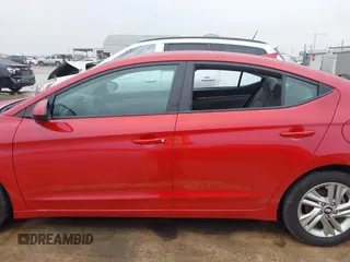 2020 Hyundai Elantra Value Edition z VIN 5NPD84LF9LH521145, wystawiony jako IAAI lot #41020704 z przebiegiem 63 035 mil mil oraz . Historia ofert i sprzedaży dostępna na DreamBid. Obrazek 13.