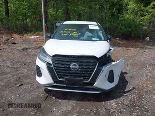 2024 Nissan Kicks S with VIN 3N1CP5BV7RL541662, listed as a IAAI auction lot 42186010 with 14,450 mi miles and . Bid and sale history available at DreamBid. Image 11.