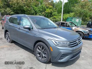 2022 Volkswagen Tiguan SE z VIN 3VV3B7AX9NM089164, wystawiony jako IAAI lot #42065583 z przebiegiem 59 270 mil mil oraz . Historia ofert i sprzedaży dostępna na DreamBid. Obrazek 1.