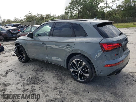 2022 Audi SQ5 Prestige with VIN WA1C4AFY7N2042403, listed as a Copart auction lot 76625154 with 48,871 mi miles and Salvage Title. Bid and sale history available at carsss.com. Image 2.