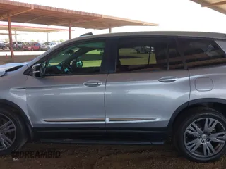 2020 Honda Passport EX-L with VIN 5FNYF7H56LB002724, listed as a IAAI auction lot 42607517 with Not provided miles and . Bid and sale history available at DreamBid. Image 14.