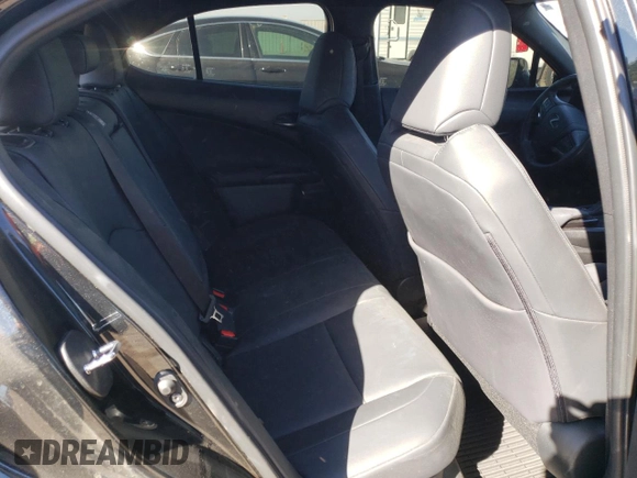 2022 Lexus UX 250h с VIN JTHP9JBH6N2057892, выставлен на аукционе Copart как лот 73822804 с пробегом 8 430 миль миль и Списание • Salvage title. История ставок и продаж доступна на DreamBid. Изображение 12.