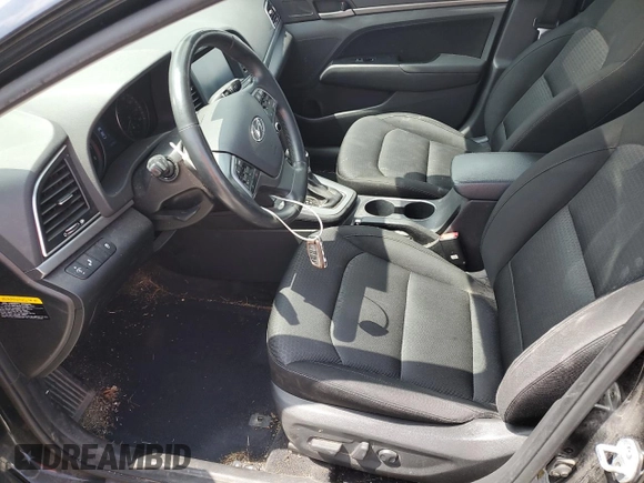 2017 Hyundai Elantra Value Edition z VIN KMHD84LF2HU247070, wystawiony jako Copart lot #57460915 z przebiegiem 124 337 mil mil oraz Szkoda całkowita • Salvage title. Historia ofert i sprzedaży dostępna na DreamBid. Obrazek 7.