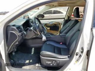 2014 Lexus CT 200h with VIN JTHKD5BH3E2189525, listed as a Copart auction lot 62602215 with 190,087 mi miles and Salvage title. Bid and sale history available at DreamBid. Image 7.