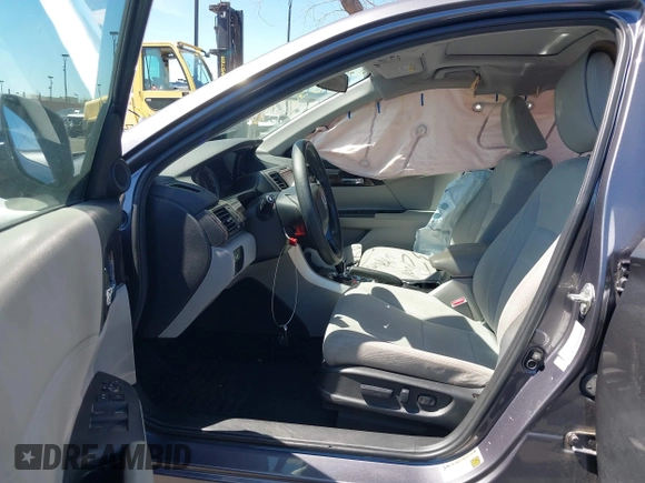 2016 Honda Accord Sedan EX with VIN 1HGCR2F76GA128929, listed as a IAAI auction lot 41882072 with 86,480 mi miles. Bid and sale history available at carsss.com. Image 5.
