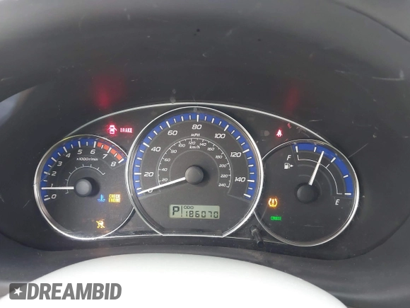 2010 Subaru Forester 2.5X with VIN JF2SH6BC9AH900007, listed as a IAAI auction lot 42095689 with 186,070 mi miles. Bid and sale history available at carsss.com. Image 7.