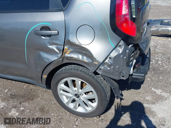 2018 Kia Soul + with VIN KNDJP3A50J7600134, listed as a IAAI auction lot 41812820 with 91,831 mi miles and . Bid and sale history available at DreamBid. Image 6.