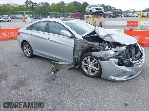 2011 Hyundai Sonata SE with VIN 5NPEC4AC9BH230381, listed as a IAAI auction lot 41781969 with 161,916 mi miles. Bid and sale history available at carsss.com. Image 1.