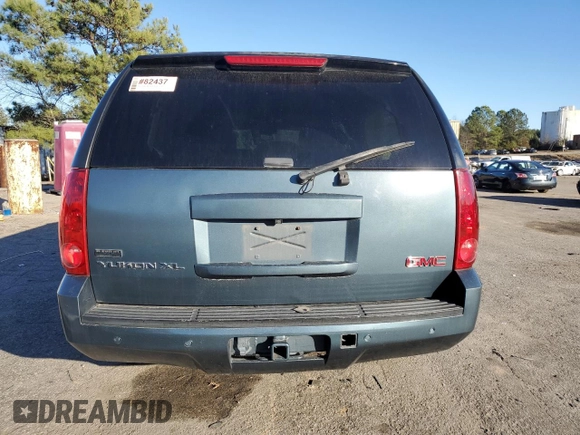 2008 GMC Yukon XL SLT 4SB with VIN 1GKFC16028J141077, listed as a Copart auction lot 42643305 with Not Provided miles and Salvage Title. Bid and sale history available at carsss.com. Image 6.