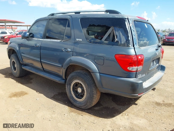 2005 Toyota Sequoia SR5 with VIN 5TDZT34A55S246422, listed as a IAAI auction lot 41965618 with 200,950 mi miles. Bid and sale history available at carsss.com. Image 3.