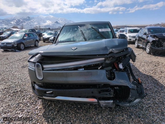 2025 Rivian R1T Adventure with VIN 7FCTGBAA6SN035587, listed as a Copart auction lot 49142625 with 0 mi miles and Salvage Title. Bid and sale history available at carsss.com. Image 5.