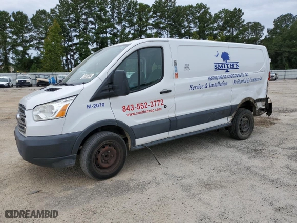 2016 Ford Transit Cargo Van with VIN 1FTYR1ZM6GKA89981, listed as a Copart auction lot 46722125 with 203,979 mi miles and Salvage Title. Bid and sale history available at carsss.com. Image 1.
