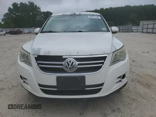2011 Volkswagen Tiguan SE с VIN WVGBV7AX7BW560012, выставлен на аукционе Copart как лот 63031455 с пробегом 123 167 миль миль и Чистый • Clean title. История ставок и продаж доступна на DreamBid. Изображение 5.