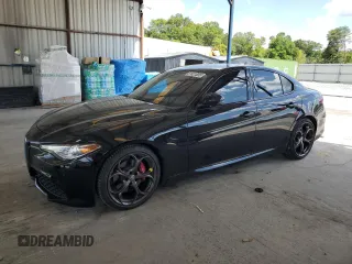 2018 Alfa Romeo Giulia Ti Sport with VIN ZARFAECN1J7578960, listed as a Copart auction lot 61621005 with 49,651 mi miles and Salvage title. Bid and sale history available at DreamBid. Image 1.