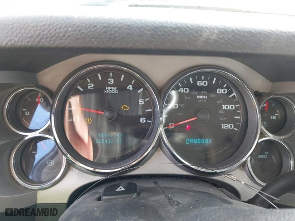 2008 Chevrolet Silverado 1500 LT w/1LT with VIN 2GCEK19J081239520, listed as a IAAI auction lot 41688417 with 288,432 mi miles. Bid and sale history available at carsss.com. Image 7.