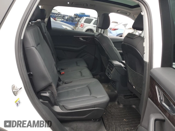 2020 Audi Q7 Premium z VIN WA1AXAF77LD001065, wystawiony jako Copart lot #42515984 z przebiegiem 26 796 mil mil oraz . Historia ofert i sprzedaży dostępna na DreamBid. Obrazek 11.
