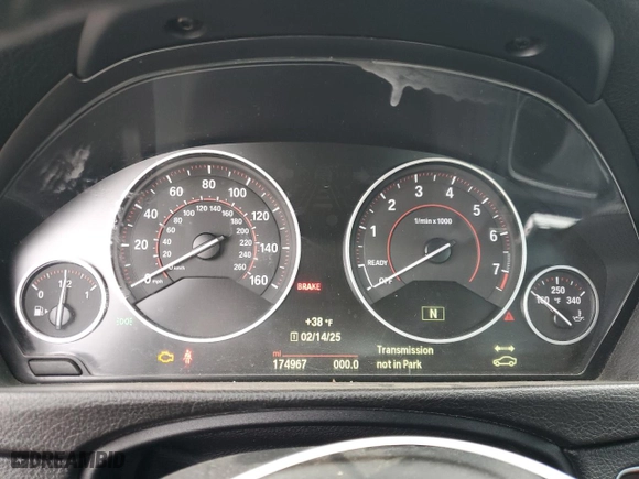 2015 BMW 4 Series 435i xDrive with VIN WBA3R5C55FK372578, listed as a Copart auction lot 45039685 with 174,967 mi miles and Clean Title. Bid and sale history available at carsss.com. Image 9.