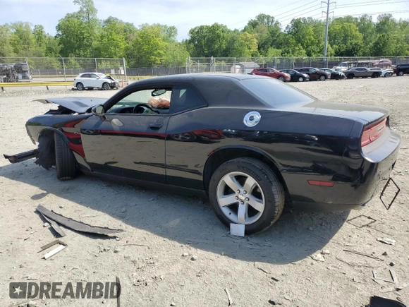 2012 Dodge Challenger SXT Plus z VIN 2C3CDYAGXCH127824, wystawiony jako Copart lot #55026435 z przebiegiem Nie podano mil oraz Szkoda całkowita • Salvage title. Historia ofert i sprzedaży dostępna na DreamBid. Obrazek 2.