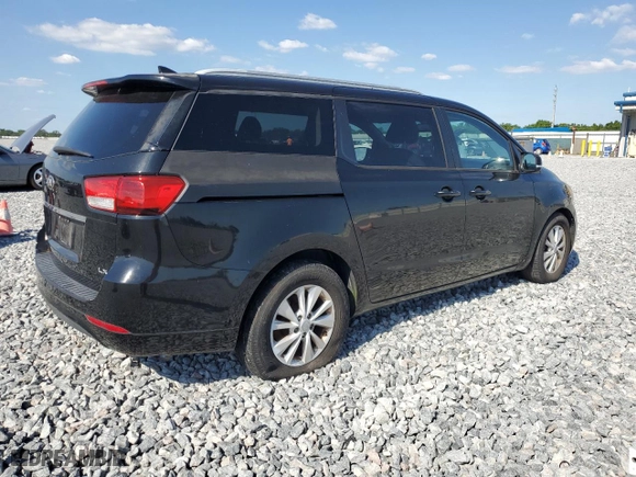 2015 Kia Sedona LX with VIN KNDMB5C11F6042261, listed as a Copart auction lot 53165305 with 121,474 mi miles and Clean Title. Bid and sale history available at carsss.com. Image 3.