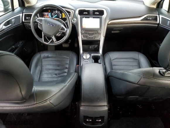 2017 Ford Fusion Energi SE with VIN 3FA6P0PU3HR354658, listed as a Copart auction lot 71824902 with 67,618 mi miles. Bid and sale history available at carsss.com. Image 8.