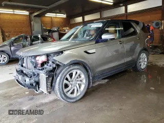 2019 Land Rover Discovery HSE with VIN SALRR2RV1KA081085, listed as a Copart auction lot 51671645 with 70,636 mi miles and Salvage Title. Bid and sale history available at carsss.com. Image 1.