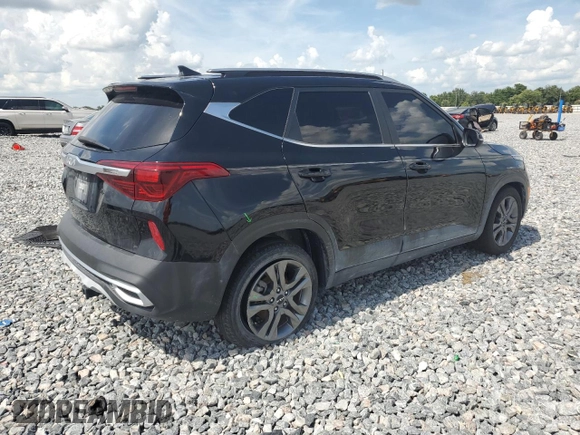 2023 Kia Seltos S with VIN KNDEU2AAXP7356776, listed as a Copart auction lot 64001135 with 58,275 mi miles and Salvage title. Bid and sale history available at DreamBid. Image 3.