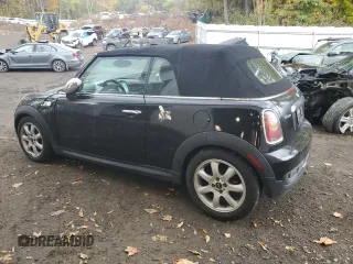 2010 MINI Convertible S с VIN WMWMS3C52ATY09453, выставлен на аукционе Copart как лот 88433535 с пробегом Не указан миль и На запчасти • Non repairable. История ставок и продаж доступна на DreamBid. Изображение 2.