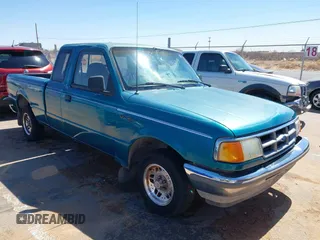 1994 Ford Ranger XL with VIN 1FTCR14A8RPB25781, listed as a IAAI auction lot 41730398 with 211,323 mi miles. Bid and sale history available at carsss.com. Image 1.