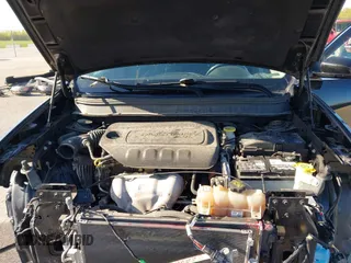 2019 Jeep Cherokee Latitude Plus с VIN 1C4PJMLB2KD314292, выставлен на аукционе IAAI как лот 42215816 с пробегом 131 126 миль миль и . История ставок и продаж доступна на DreamBid. Изображение 10.