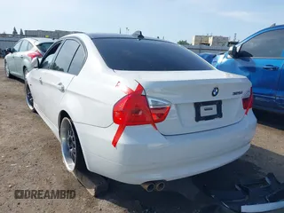 2006 BMW 3 Series 325i with VIN WBAVB135X6KX64106, listed as a IAAI auction lot 41965946 with 1 mi miles. Bid and sale history available at carsss.com. Image 3.