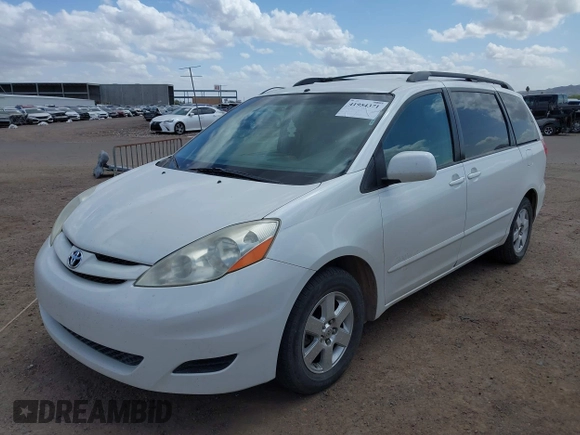 2009 Toyota Sienna XLE with VIN 5TDZK22C59S266936, listed as a IAAI auction lot 41954371 with 272,039 mi miles and . Bid and sale history available at carsss.com. Image 6.