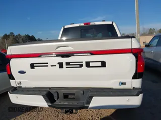 2022 Ford F-150 Lightning Pro with VIN 1FTVW1EV4NWG04301, listed as a IAAI auction lot 41821787 with 38,417 mi miles and . Bid and sale history available at DreamBid. Image 17.