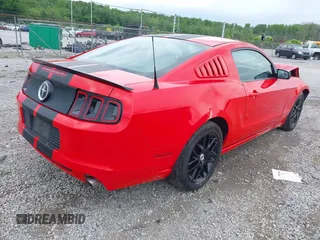 2014 Ford Mustang V6 с VIN 1ZVBP8AM7E5276865, выставлен на аукционе IAAI как лот 42151554 с пробегом 111 460 миль миль и . История ставок и продаж доступна на DreamBid. Изображение 4.