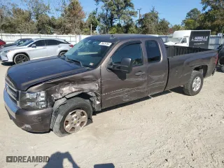 2007 Chevrolet Silverado 1500 LT w/1LT with VIN 1GCEC19J17E575140, listed as a Copart auction lot 78829764 with 221,631 mi miles and Salvage Title. Bid and sale history available at carsss.com. Image 1.