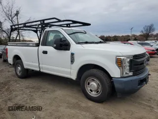 2019 Ford Super Duty F-250 SRW XL with VIN 1FTBF2A6XKED15562, listed as a Copart auction lot 82932494 with 135,064 mi miles and Clean Title. Bid and sale history available at carsss.com. Image 4.