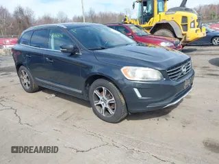 2014 Volvo XC60 R-Design Premier Plus with VIN YV4902DZXE2545921, listed as a IAAI auction lot 42026506 with 232,903 mi miles and . Bid and sale history available at DreamBid. Image 1.
