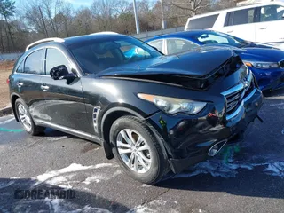 2013 Infiniti FX with VIN JN8CS1MUXDM140215, listed as a IAAI auction lot 41271039 with 134,887 mi miles and . Bid and sale history available at DreamBid. Image 1.