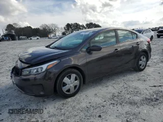 2018 Kia Forte LX with VIN 3KPFL4A71JE182952, listed as a Copart auction lot 48158615 with 77,611 mi miles and Salvage Title. Bid and sale history available at carsss.com. Image 1.
