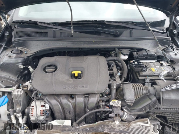 2024 Kia Forte LXS z VIN 3KPF24AD9RE792361, wystawiony jako IAAI lot #41863763 z przebiegiem 12 892 mil mil oraz . Historia ofert i sprzedaży dostępna na DreamBid. Obrazek 10.