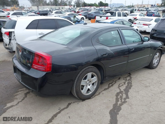 2006 Dodge Charger with VIN 2B3KA43G56H182676, listed as a IAAI auction lot 42052425 with 301,664 mi miles. Bid and sale history available at carsss.com. Image 4.