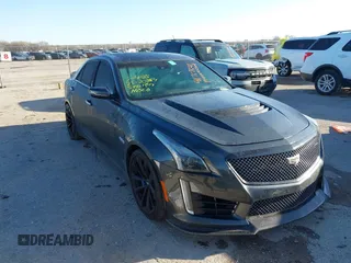 2017 Cadillac CTS-V z VIN 1G6A15S65H0206977, wystawiony jako IAAI lot #41757502 z przebiegiem 83 656 mil mil oraz . Historia ofert i sprzedaży dostępna na DreamBid. Obrazek 1.